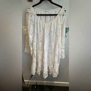 Elegant White Lace Women's Dress